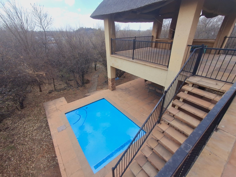 4 Bedroom Property for Sale in Boschenvaal River Front Lodges Free State